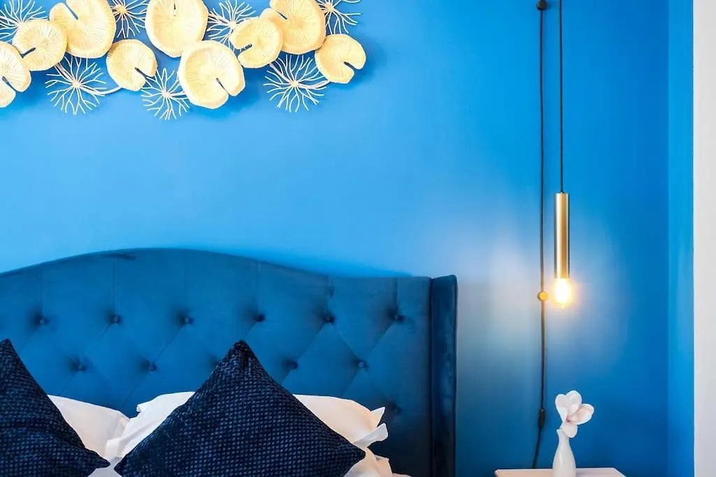 Intercontinental Apart - Massage Terrace Fireplace Bucharest Apartment